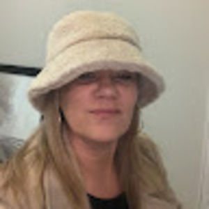 Meet your Posher, Sharon